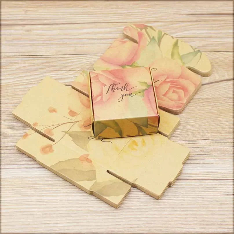 10pcs Paper Wedding Candy Box 6.5x6.5x3cm